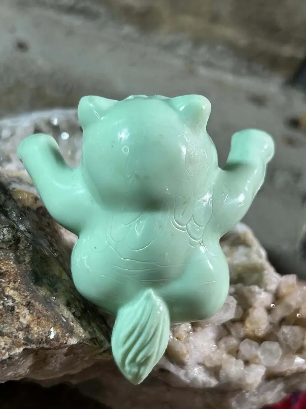 Vintage Kellogg's Cereal mint green Raccoon Cereal Bowl Hanger
